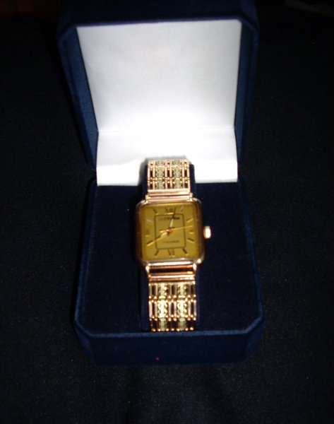 Sell: Golden Watch